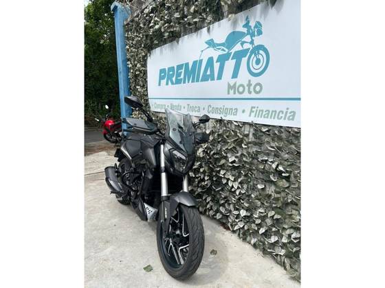 BAJAJ DOMINAR 400 